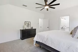 6600 Silver Oak Ln, Fort Worth, TX 76135 - Photo 18