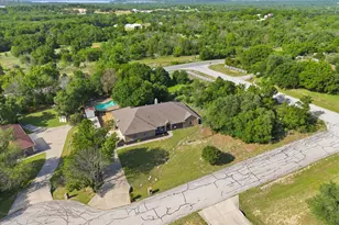 6600 Silver Oak Ln, Fort Worth, TX 76135 - Photo 34