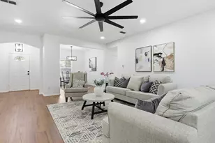 6600 Silver Oak Ln, Fort Worth, TX 76135 - Photo 4