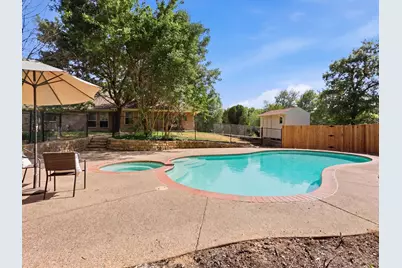 6600 Silver Oak Lane, Fort Worth, TX 76135 - Photo 32