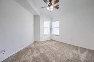 1127 Valley Vista Dr, Irving, TX 75063 - Photo 32