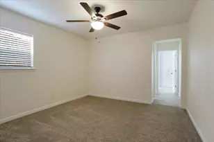 100 E Cunningham St, Bonham, TX 75418 - Photo 28