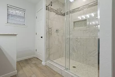 100 E Cunningham Street, Bonham, TX 75418 - Photo 24