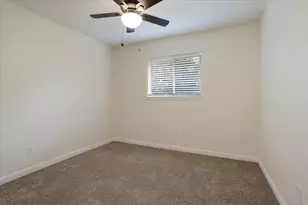 100 E Cunningham St, Bonham, TX 75418 - Photo 30