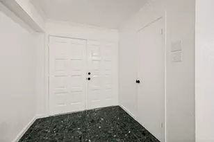625 Kingston Dr, Grand Prairie, TX 75051 - Photo 2