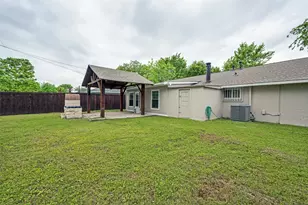 625 Kingston Dr, Grand Prairie, TX 75051 - Photo 24