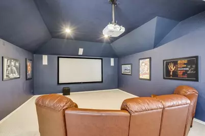 10327 Offshore Drive, Irving, TX 75063 - Photo 24
