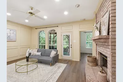 2605 Hidden Ridge Drive, Arlington, TX 76006 - Photo 12