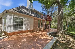 2605 Hidden Ridge Dr, Arlington, TX 76006 - Photo 26