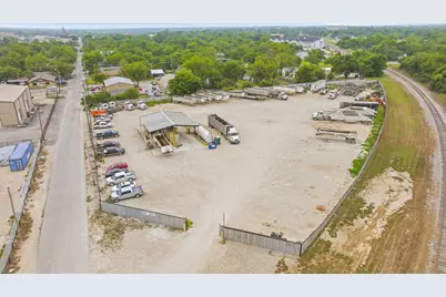 1012 N Belknap Street, Stephenville, TX 76401 - Photo 2
