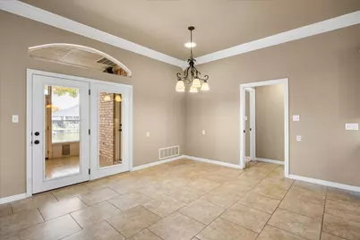 1207 Mallard Way, Granbury, TX 76048 - Photo 4