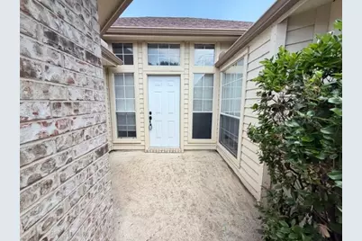 5305 Manhassett Drive, Arlington, TX 76018 - Photo 18