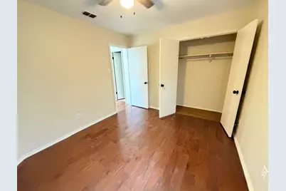 5305 Manhassett Drive, Arlington, TX 76018 - Photo 12