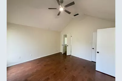 5305 Manhassett Drive, Arlington, TX 76018 - Photo 8