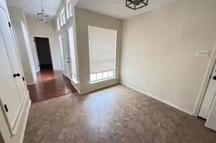 5305 Manhassett Dr, Arlington, TX 76018 - Photo 4