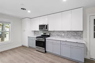 914 Vine St, Euless, TX 76040 - Photo 12
