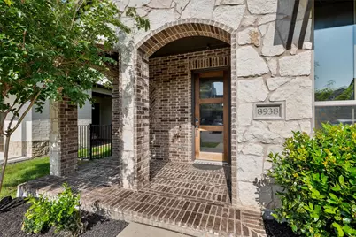 8938 Pancho Barnes Trail, Frisco, TX 75034 - Photo 2