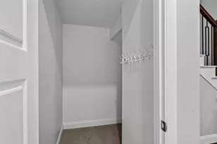 8938 Pancho Barnes Trl, Frisco, TX 75034 - Photo 4
