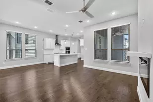 8938 Pancho Barnes Trl, Frisco, TX 75034 - Photo 10