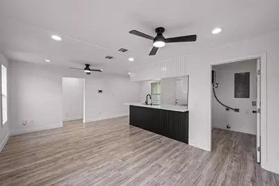 5225 Urbanview Street, Sansom Park, TX 76114 - Photo 4