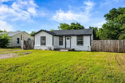 5225 Urbanview Street, Sansom Park, TX 76114 - Photo 2