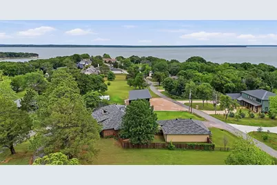 66 Tucker Street, Pottsboro, TX 75076 - Photo 2