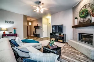 15555 Wrangler Dr, Frisco, TX 75035 - Photo 4
