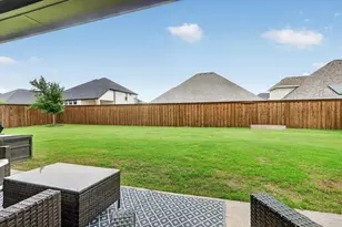219 Mockingbird Dr, Waxahachie, TX 75165 - Photo 30