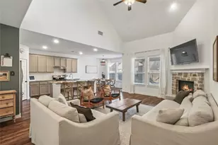 1213 Glacier Ct, Celina, TX 75009 - Photo 2