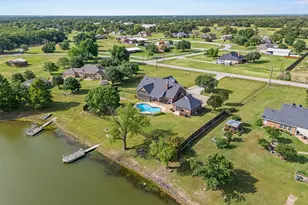 1165 Brent Ave, Terrell, TX 75160 - Photo 2