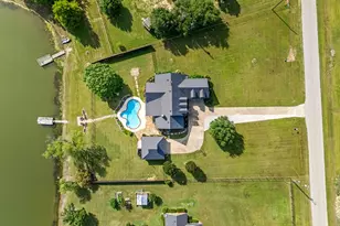 1165 Brent Ave, Terrell, TX 75160 - Photo 1