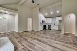 7164 Fire Hill Dr, Fort Worth, TX 76137 - Photo 10