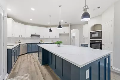7000 Winthorp Drive, Arlington, TX 76001 - Photo 16