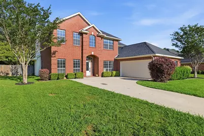7000 Winthorp Drive, Arlington, TX 76001 - Photo 1