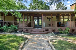 252 Hacienda Dr, Pottsboro, TX 75076 - Photo 1