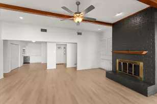 1006 Beverly Cir, Tool, TX 75143 - Photo 12