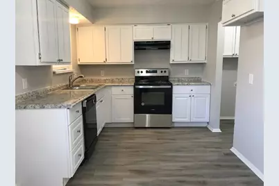 429 Signal Hill Court N, Fort Worth, TX 76112 - Photo 6