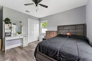 1106 E Strong Pkwy, Grand Prairie, TX 75050 - Photo 18