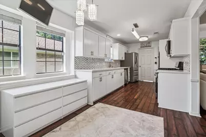 4436 Emerson Drive, Plano, TX 75093 - Photo 10
