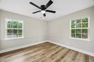 8635 Strathmore Dr, Dallas, TX 75238 - Photo 18