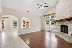 4436 Lakeside Dr, The Colony, TX 75056 - Photo 12