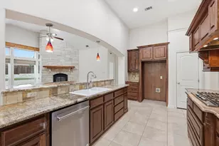 4436 Lakeside Dr, The Colony, TX 75056 - Photo 16