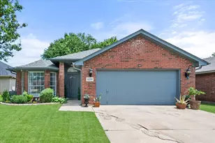 4220 Maryanne Pl, Haltom City, TX 76137 - Photo 32