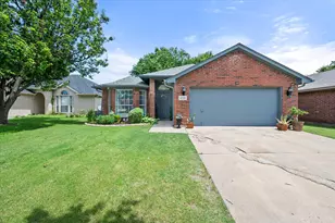 4220 Maryanne Pl, Haltom City, TX 76137 - Photo 30