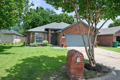 4220 Maryanne Place, Haltom City, TX 76137 - Photo 36