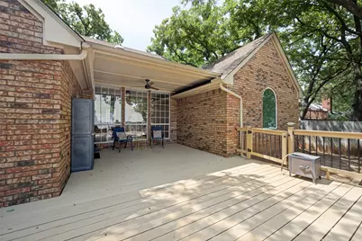 1818 Haydenbend Circle, Grapevine, TX 76051 - Photo 18