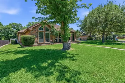 3220 Evan Drive, Hurst, TX 76054 - Photo 4