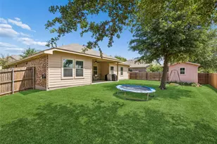 1412 Meadowlakes Dr, Azle, TX 76020 - Photo 24