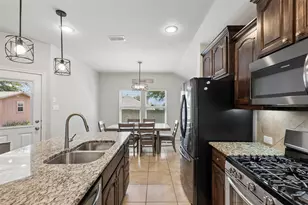 1412 Meadowlakes Dr, Azle, TX 76020 - Photo 16