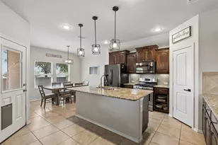 1412 Meadowlakes Dr, Azle, TX 76020 - Photo 14